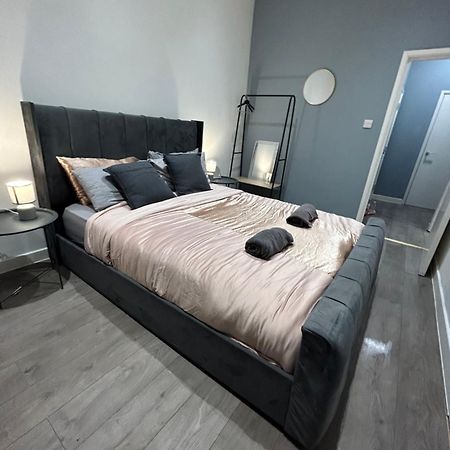 Central Locations 1 Bed Apartments Sleeps 4 ロンドン エクステリア 写真